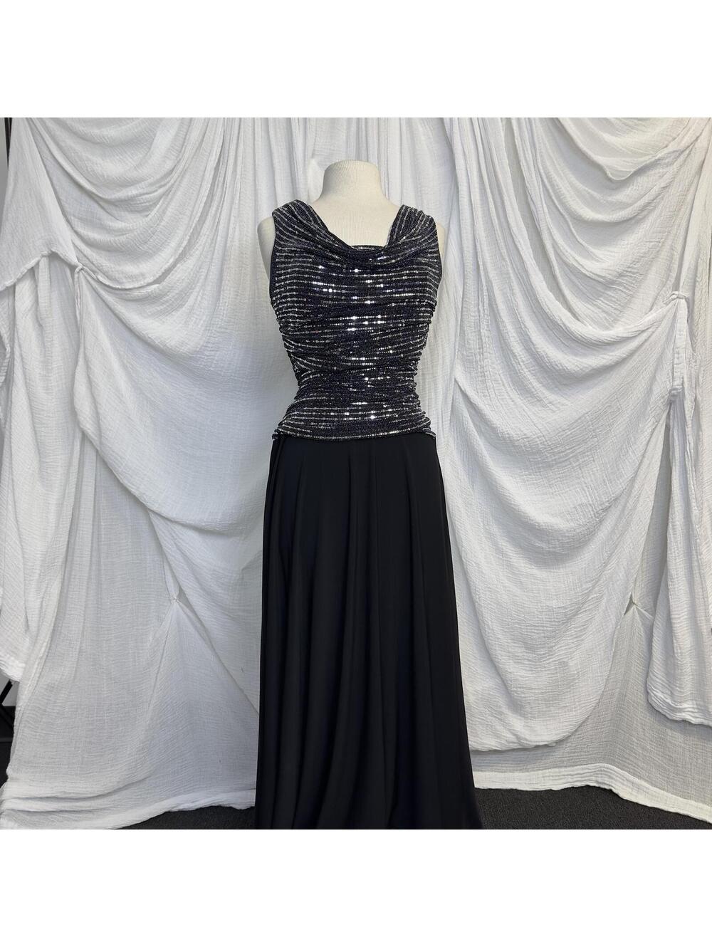 Vintage Elegant Black Sequin Evening Maxi Dress Size 10P